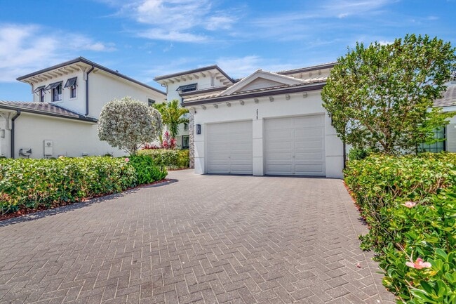 Photo - 2828 Gin Berry Way