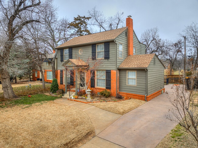Photo - 615 NW 37th St