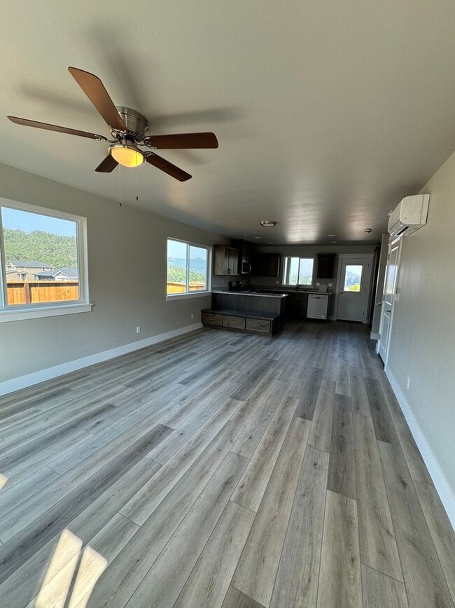 Photo - 1509 W Thyme Dr