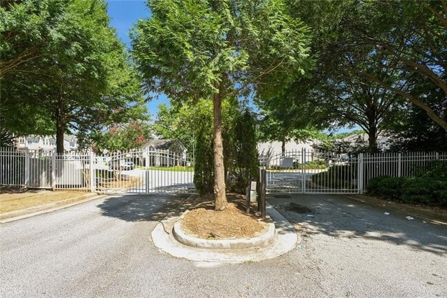Photo - 2705 Avanti Way