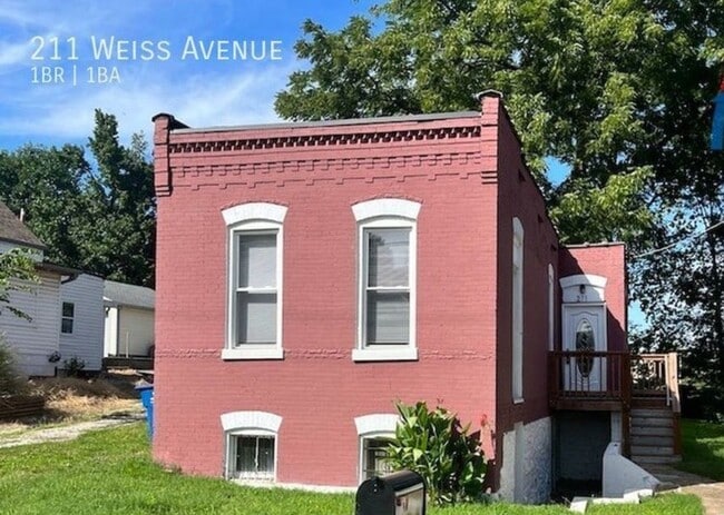 Building Photo - 211 Weiss Ave Rental