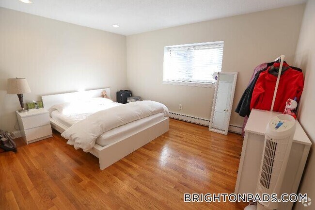 Building Photo - 15 Euston Rd Rental