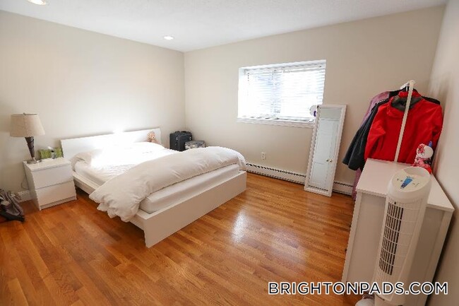 Photo - 15 Euston Rd Apartment Unit 12