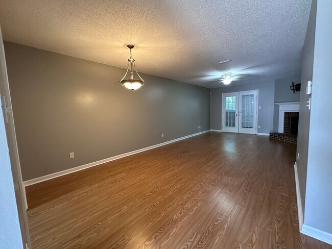 Photo - Whether you're downsizing or simply seeking low-maintenance living, this beautifully maintained 2...
