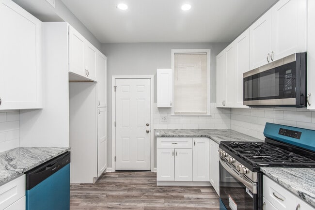 Photo - 4644 N 12th St