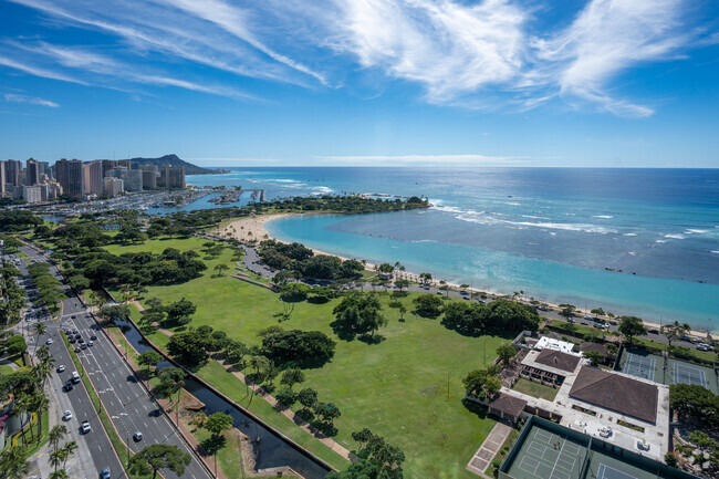 Building Photo - 1288 Ala Moana Blvd Unit 31D Rental