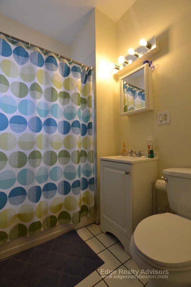 Photo - 21 Park Vale Ave Unit 7