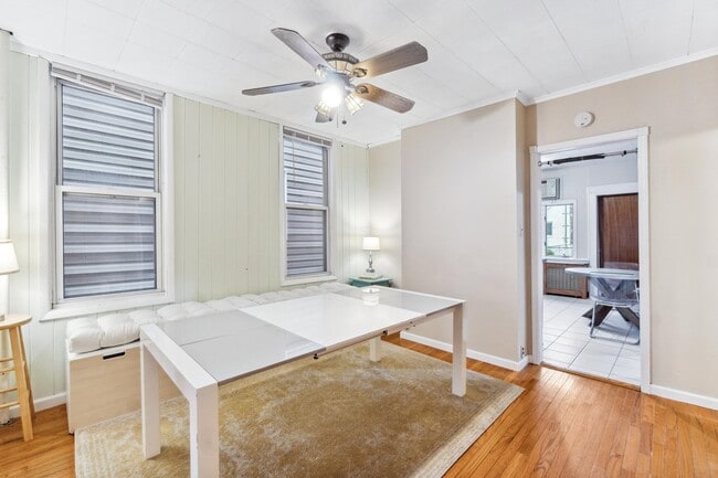 Building Photo - 223 Dodd St Unit 1