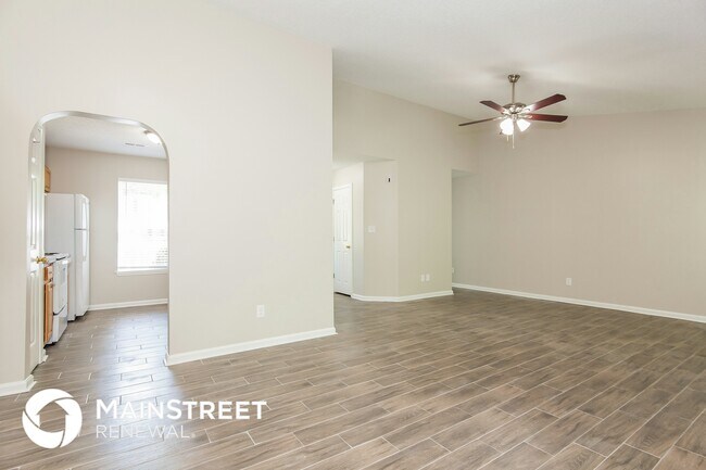 3377 Hunting Wood Ct