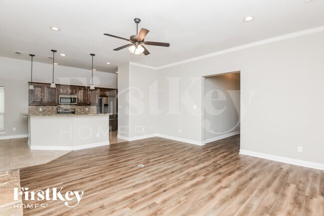 612 Zachary Dr