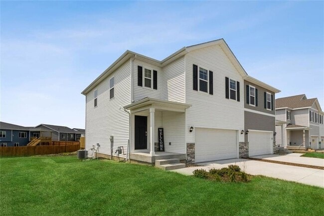 Photo - 277 NW Charlestown Ln