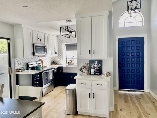 Photo - 19040 N 32nd Way