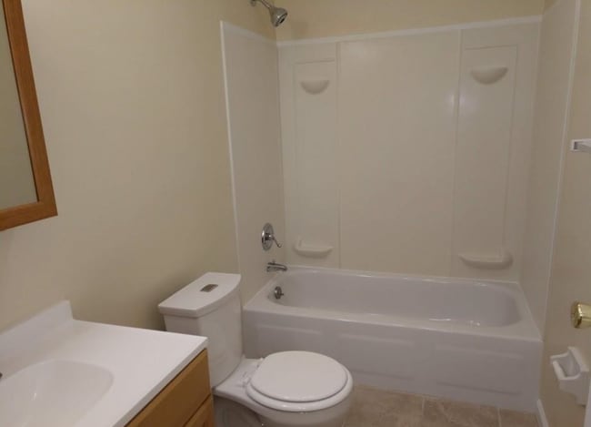 Photo - 80 Claudia Dr Unit 163