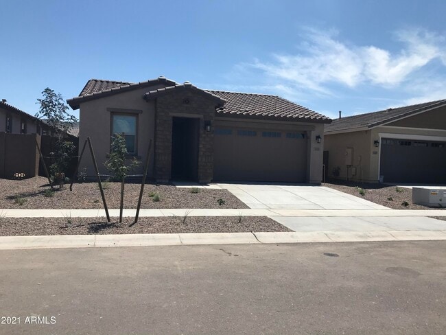 Building Photo - 1331 E Maldonado Dr Rental