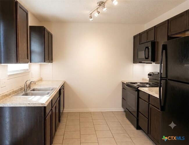 Photo - 204 Jason Dr Unit B