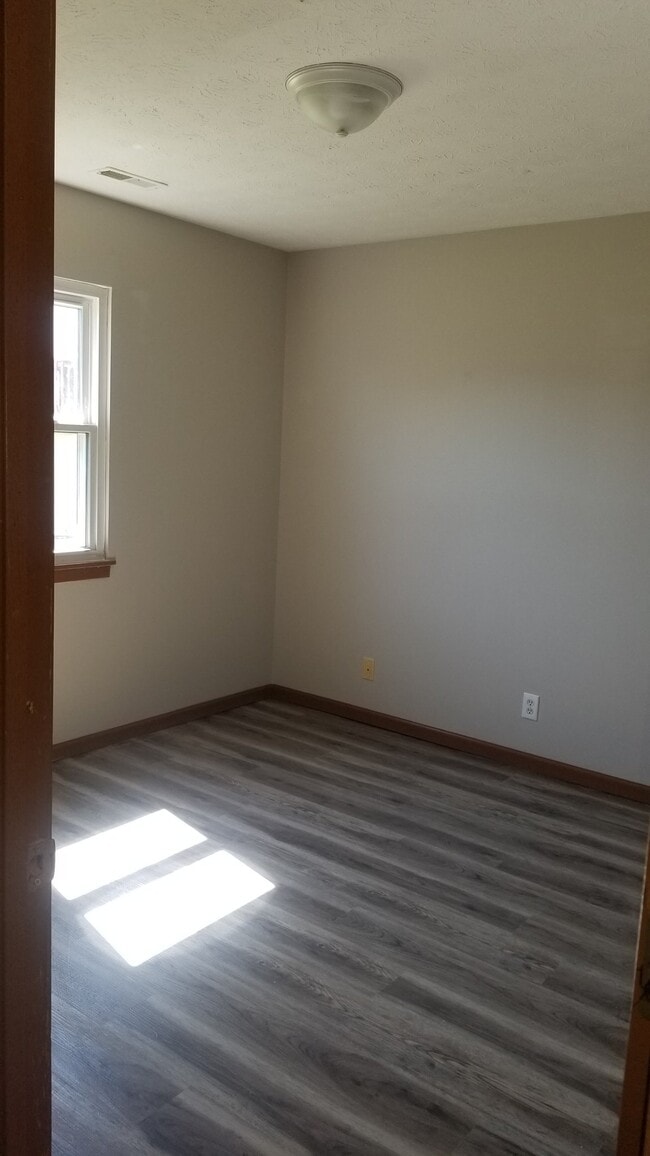 Photo - 3540 Bethel Dr Unit 2