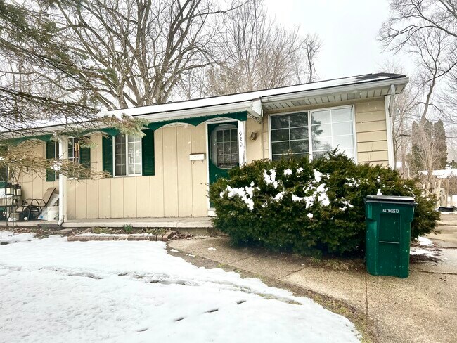 Photo - 920 Vincent Ct