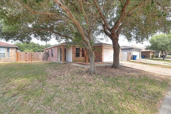 Photo - 7833 Wolverine Dr