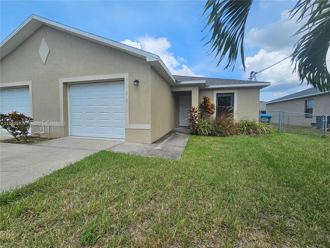 Building Photo - 3820 SW 16th Pl Unit 3820 Rental