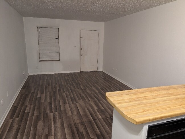 Photo - 731 Cave St Unit 731