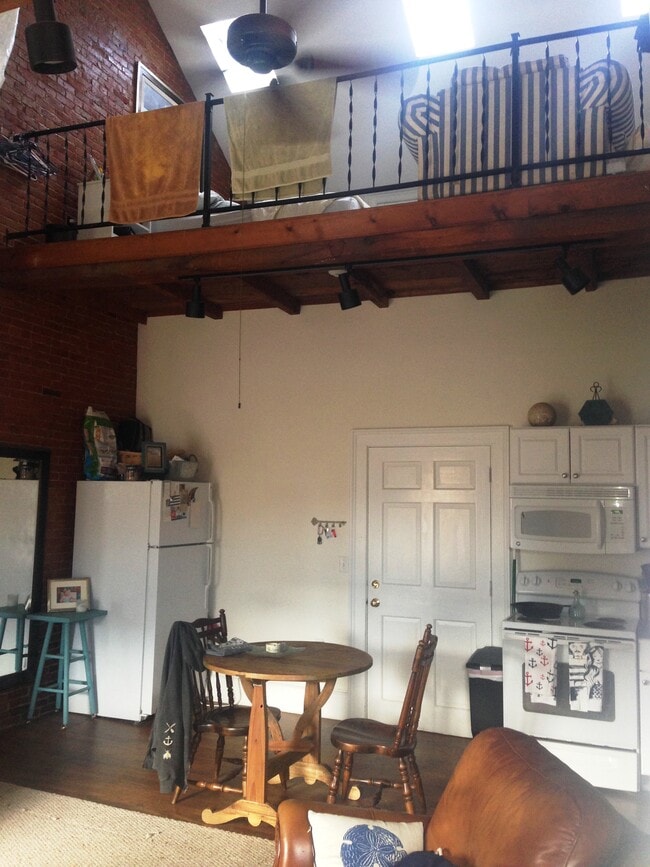 Photo - 10 State St Unit 310