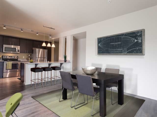 Photo - Kirkland Crossing