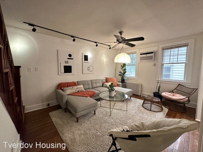 Photo - 3 br, 1.5 bath House - 480 Garretson Rd, B...