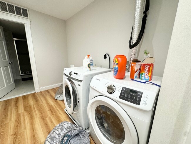 Photo - 7 Grant St Unidad 1 Rental