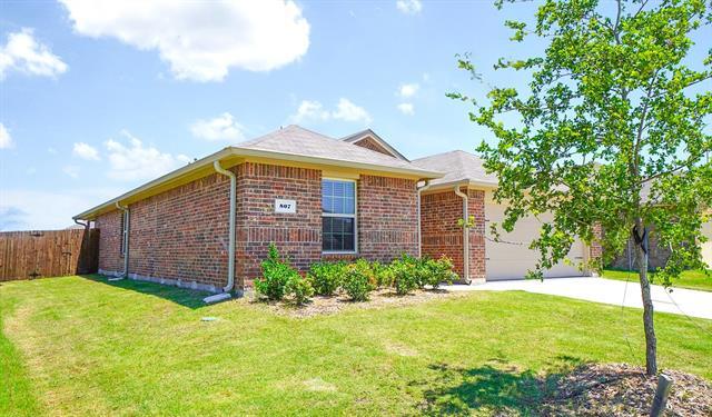 Photo - 807 Old Blf Ln