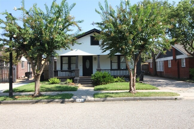 Building Photo - 1031 Fugate St Rental