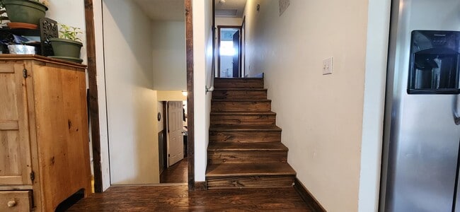 Photo - 420 N 19th Ave