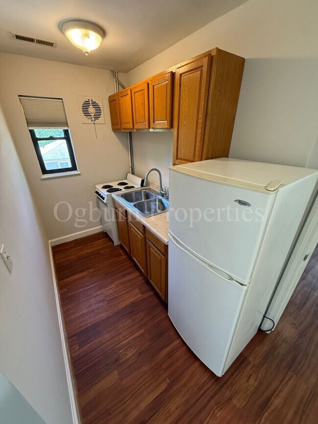 Photo - 605010 - PILOT VIEW/CAROLINA AVENUE Unit 1403-C