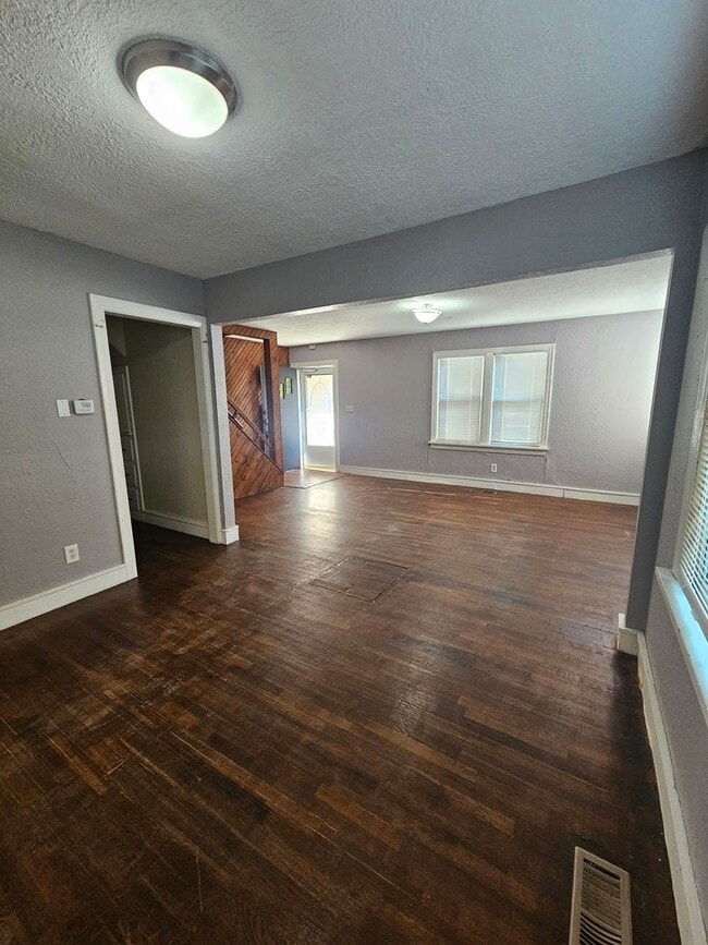 Photo - (4) Bed, (3) Bath with (2) Living Areas Av...
