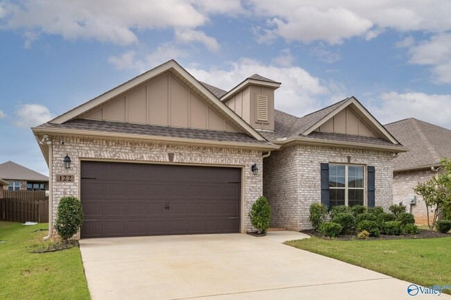 Building Photo - 122 Princewater Dr