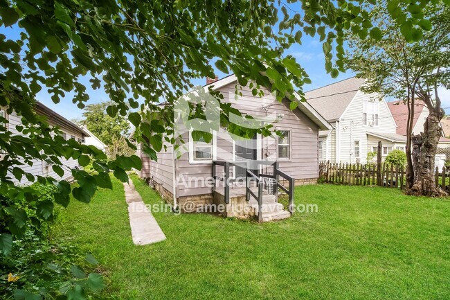 Photo - 1937 N Parker Ave