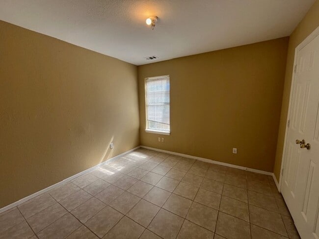 Photo - Renovated 4 Bedroom 2 Bath Home for Rent!