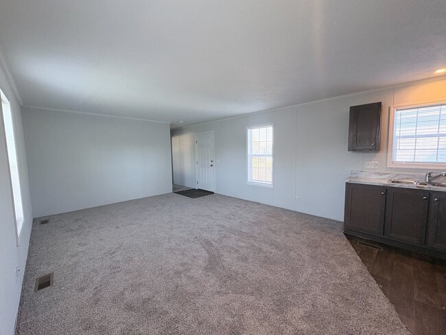 Photo - 10610 State Rte 762