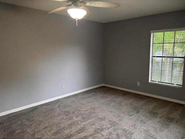 Photo - 352 Prestwick Cir