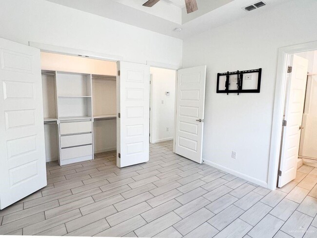 Photo - 7 West Dr Unit 3