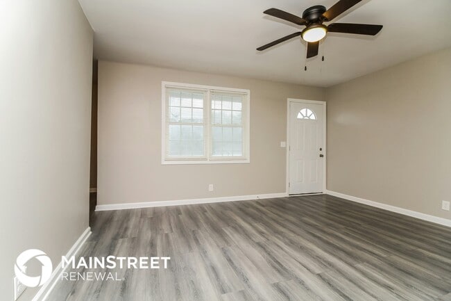 Photo - 241 Warrior Rd