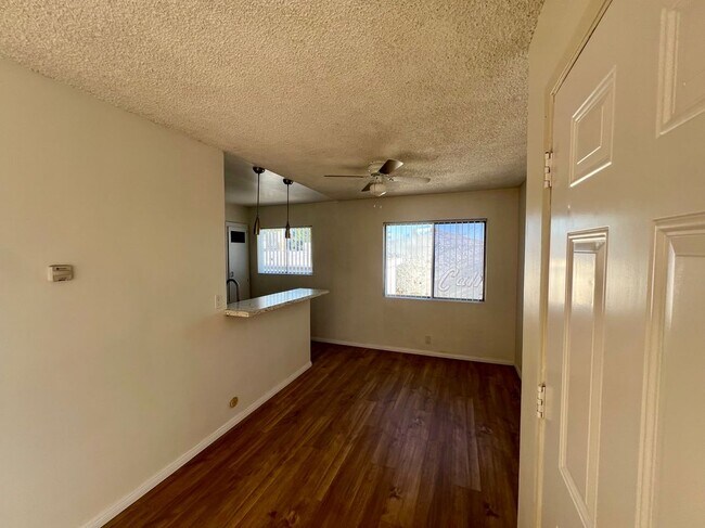 6612 N Figueroa St Unidad 1/2