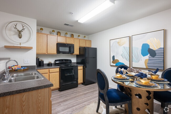 Interior Photo - Alaris Village Rental