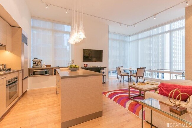 Photo - 301 Mission St