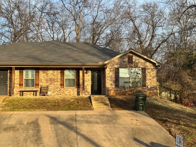 Photo - 516 S Baxter Ave