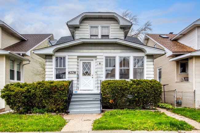 Building Photo - 6228 W Berenice Ave Unit 1