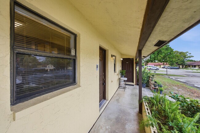 Photo - 506 Glenwood Dr