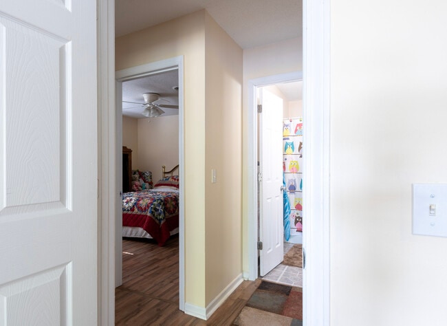 Photo - 105 Peach Dr