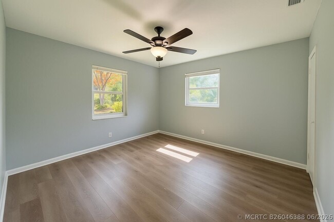 Photo - 418 52nd St Unit 1