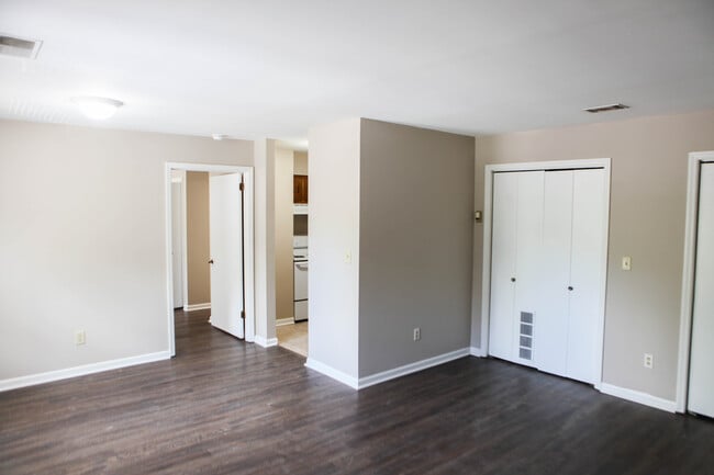 Photo - Cumberland Pointe