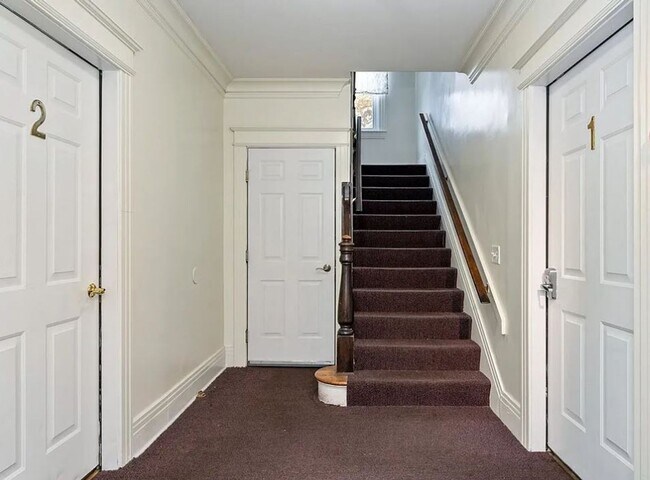 Photo - 2729 Dewey Ave Unit 3